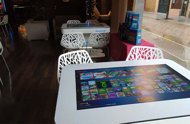 FUN4FOUR GAME TABLE GALLERY