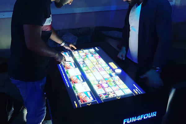 FUN4FOUR GAME TABLE GALLERY